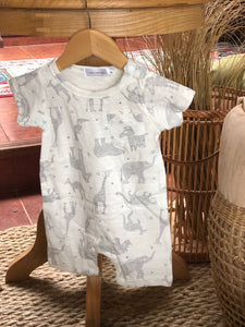 Monos Safari